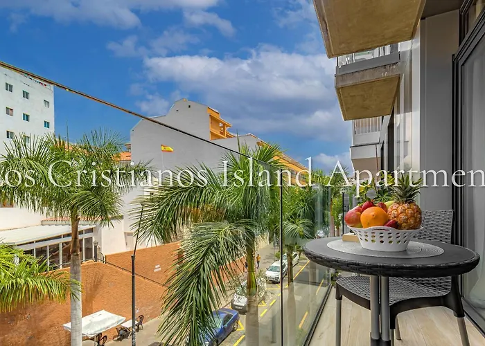 公寓 Cristianos Island *