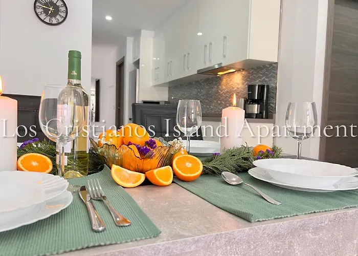 Cristianos Island 公寓 洛斯克里斯蒂亚诺斯